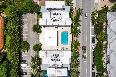 $599,990 | 335 Southeast 6th Avenue, Unit 304, Delray Beach, FL 33483