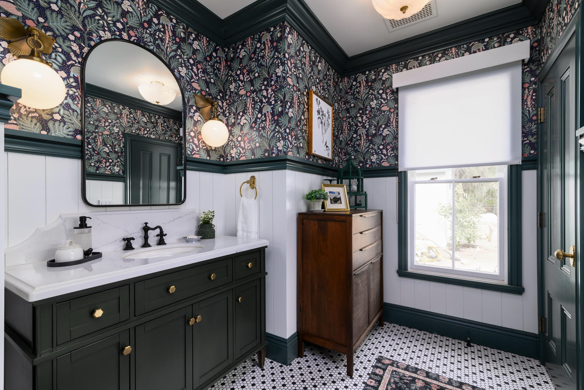 Undisclosed Address Carpinteria, CA 93013 - Photo 24 of 43 Victorian-Carpinteria-California-Remodel