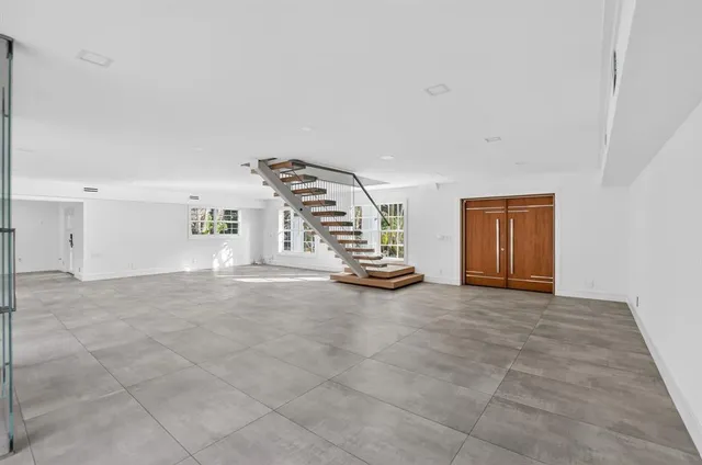 $3,250,000 | 8233 Stagecoach Lane, Boca Raton, FL 33496