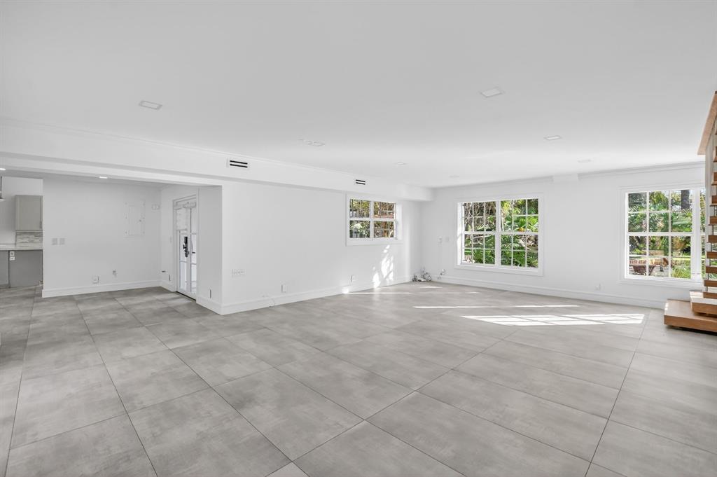 8233 Stagecoach Lane Boca Raton, FL 33496 - Photo 15 of 88