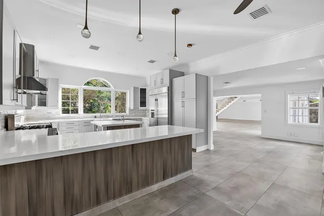 $3,250,000 | 8233 Stagecoach Lane, Boca Raton, FL 33496