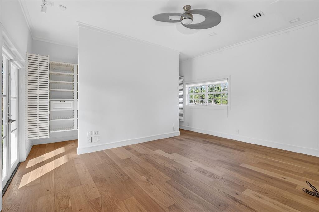 8233 Stagecoach Lane Boca Raton, FL 33496 - Photo 35 of 88 a view of an empty room with a window