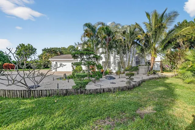 $3,250,000 | 8233 Stagecoach Lane, Boca Raton, FL 33496