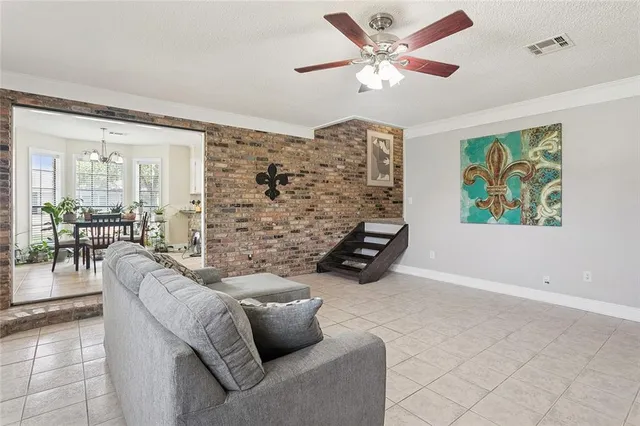 $399,000 | 202 Woodbridge Boulevard, Hammond, LA 70401