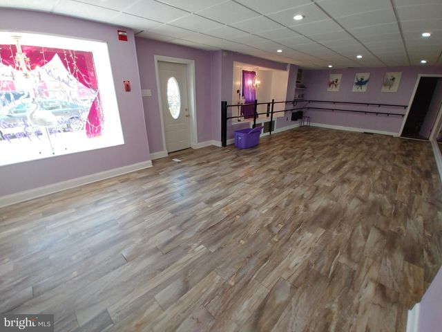 $313,800 | 3401 Friendship Street, Philadelphia, PA 19149