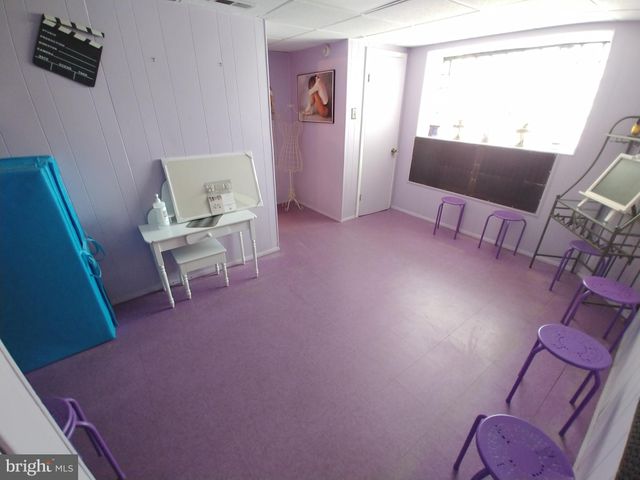 $313,800 | 3401 Friendship Street, Philadelphia, PA 19149