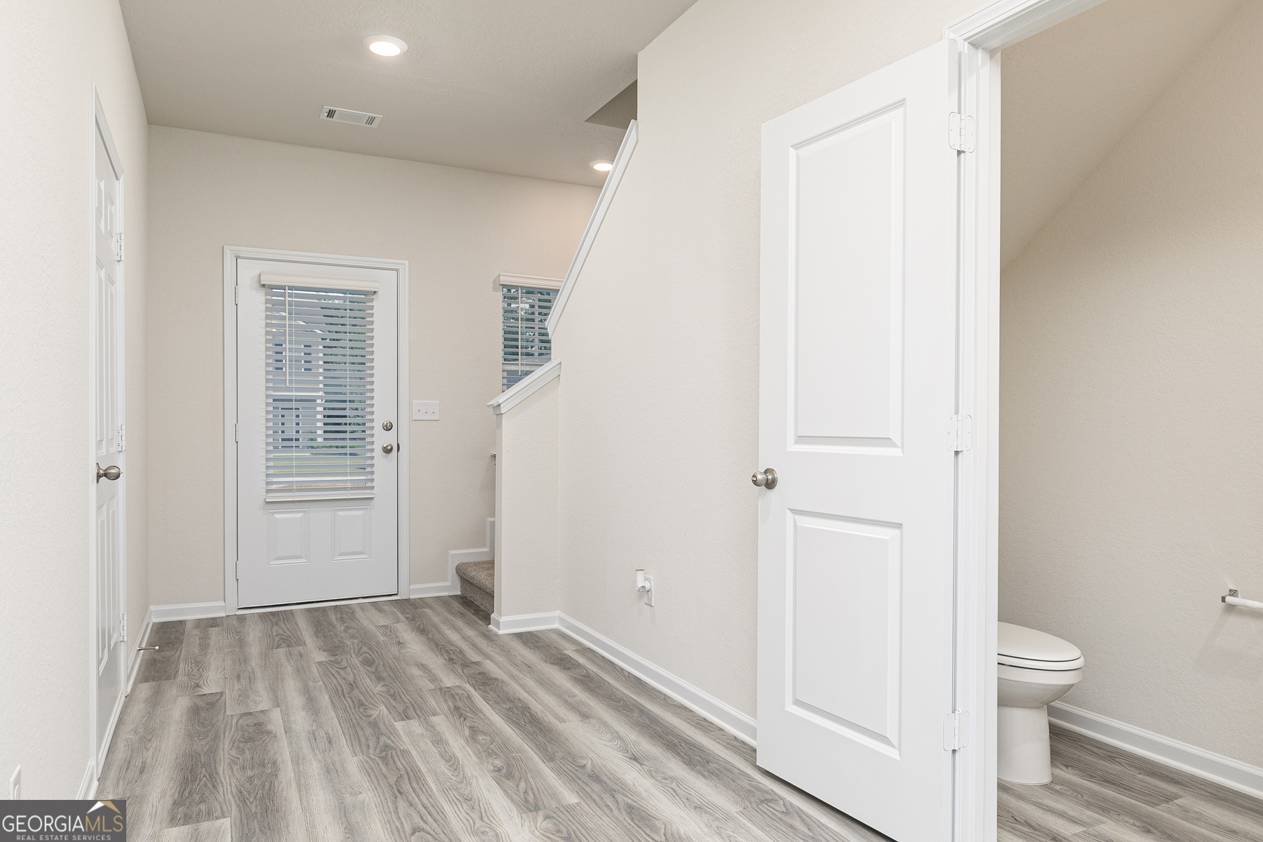 518 Plant Road Conyers, GA 30013 - Photo 4 of 25