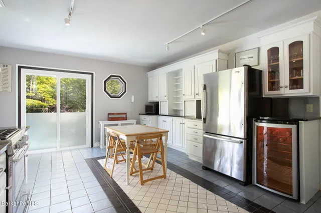 $899,000 | 311 North Plain Road, Great Barrington, MA 01236