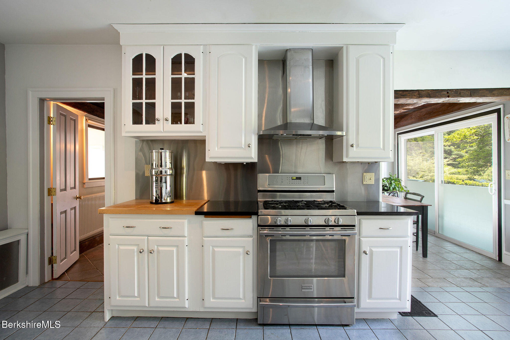 311 North Plain Road Great Barrington, MA 01236 - Photo 20 of 59 P027