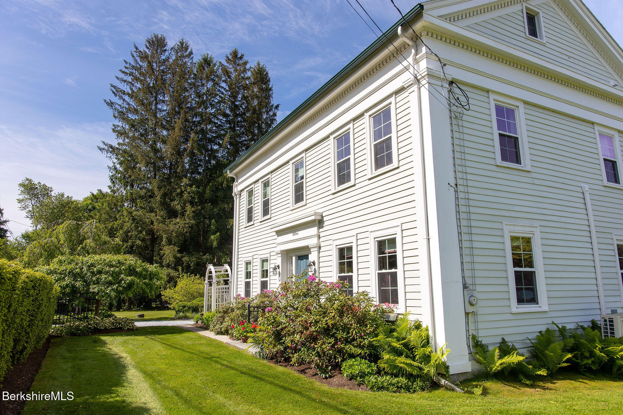 311 North Plain Road Great Barrington, MA 01236 - Photo 2 of 59 P003