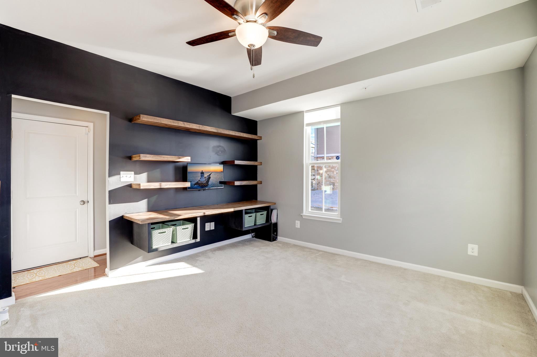 24845 Coats Square Aldie, VA 20105 - Photo 6 of 40