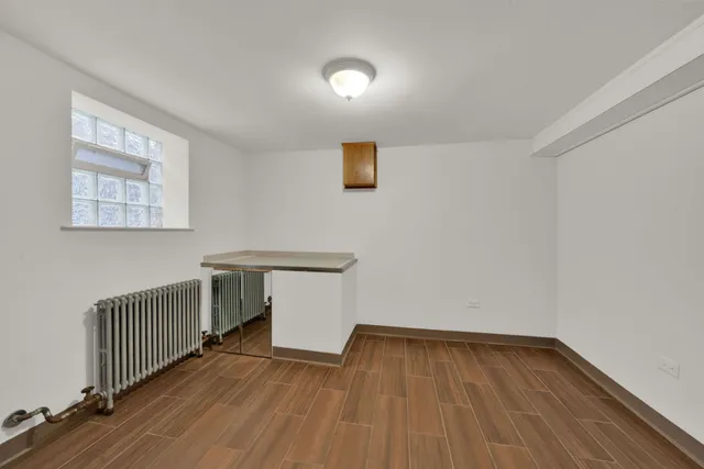 $1,000 | 6238 South Massasoit Avenue, Unit G, Chicago, IL 60638