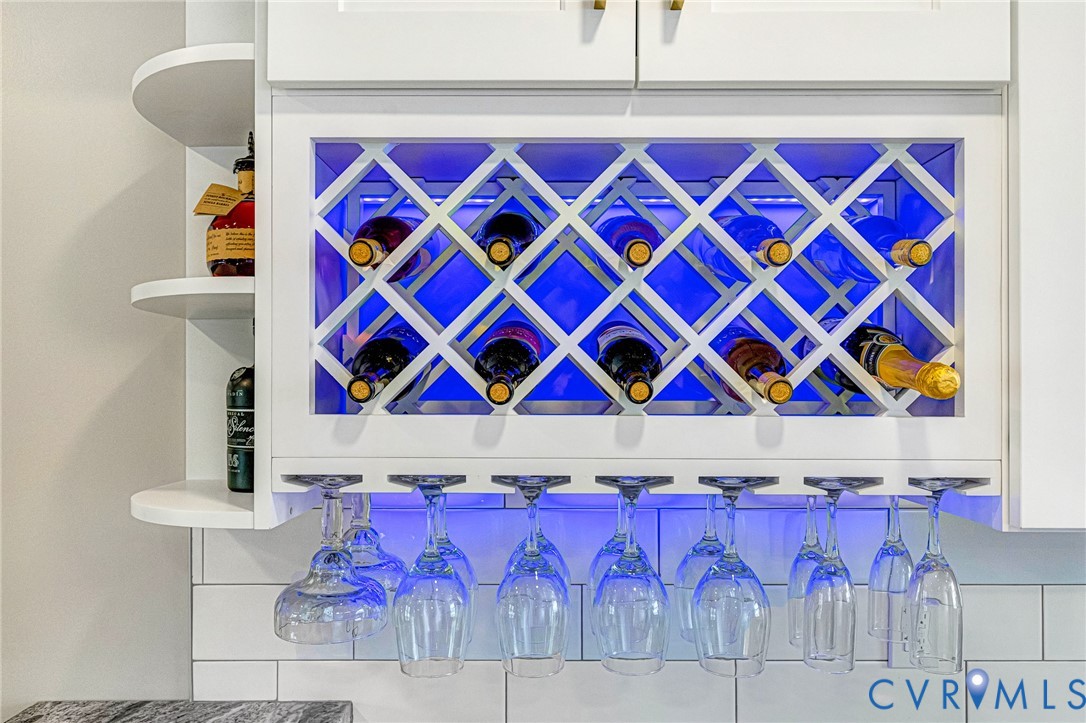 5301 Pine Fork Road Quinton, VA 23141 - Photo 24 of 41 a room with a rug and a wall painting