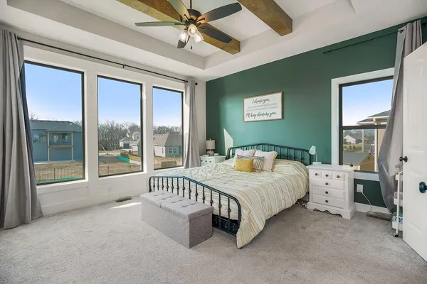 $549,900 | 807 Solomon Drive, Lone Jack, MO 64086