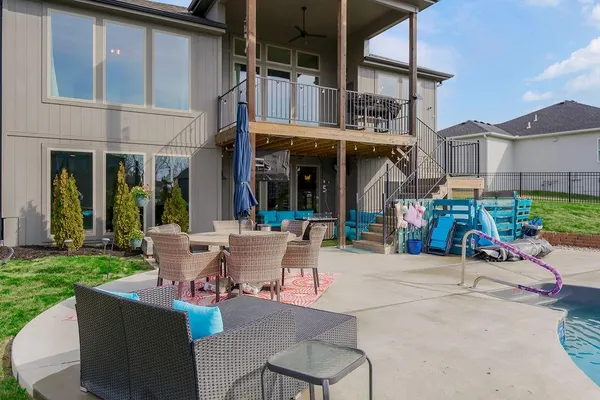 $549,900 | 807 Solomon Drive, Lone Jack, MO 64086