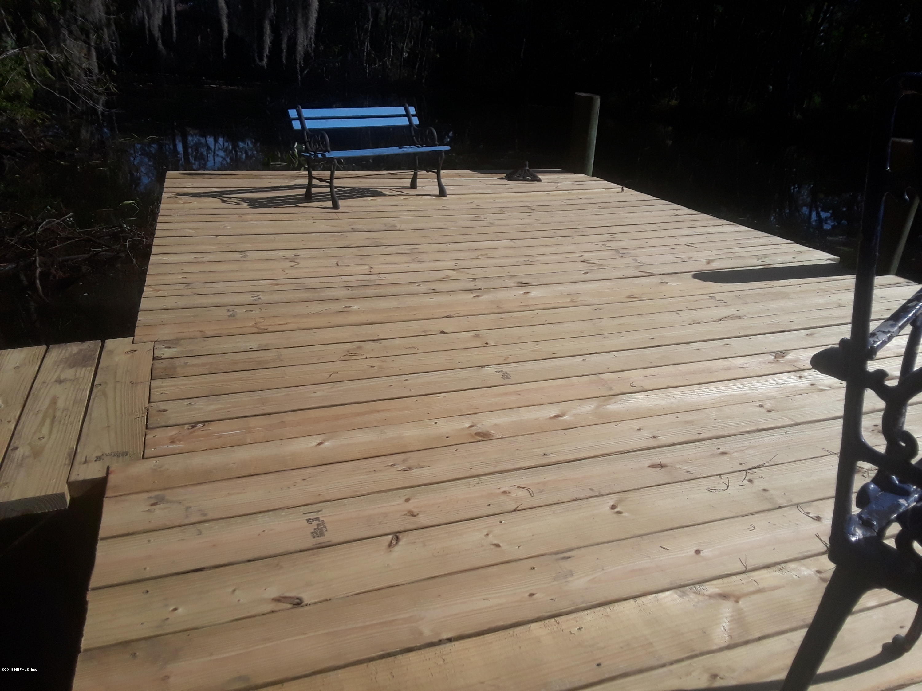 8711 Sanchez Road Jacksonville, FL 32217 - Photo 25 of 32 a picture of a outdoor space with seating