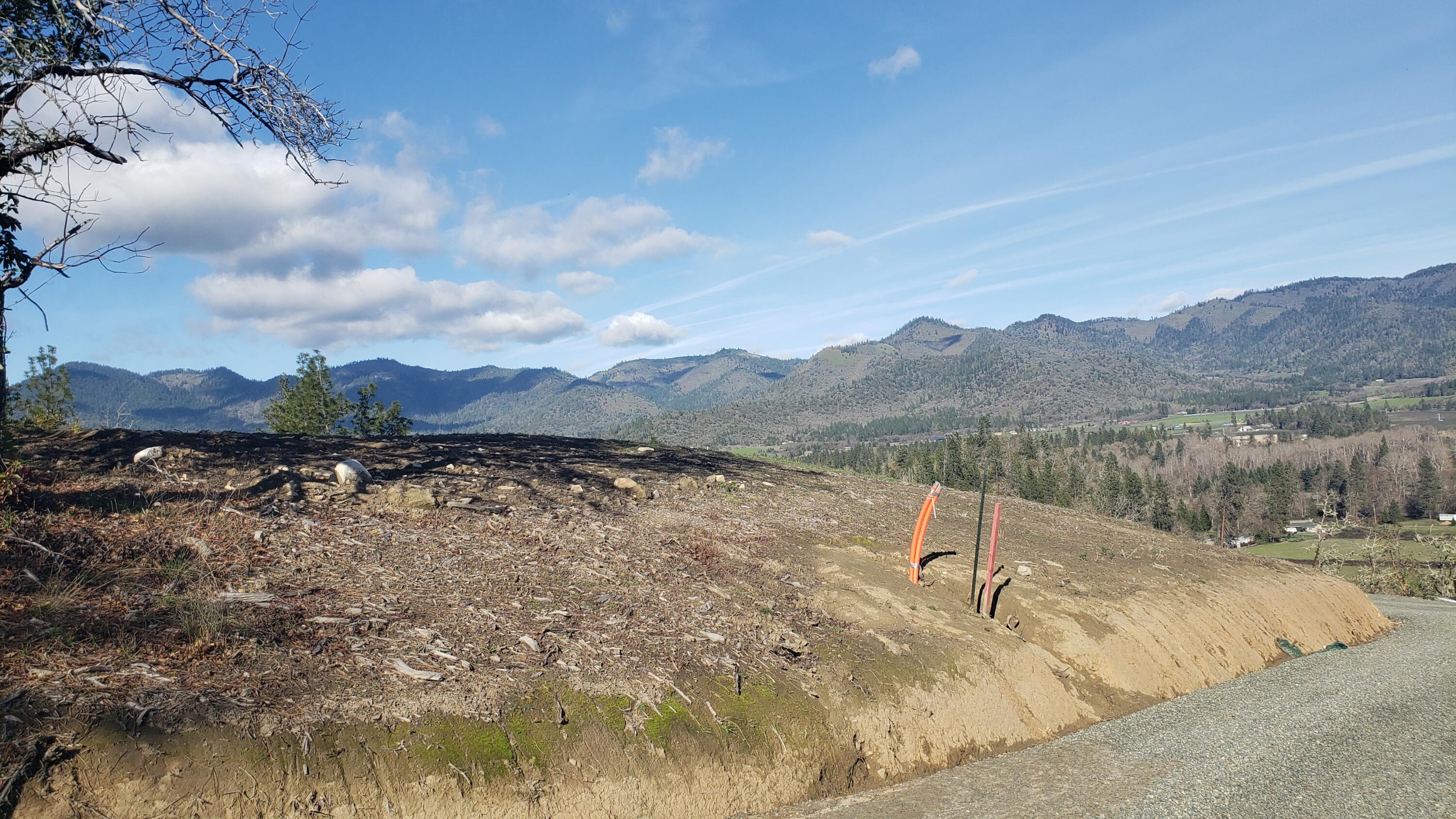 Messinger Road, Unit 400 Williams, OR 97544 - Photo 2 of 15 20260306_151150