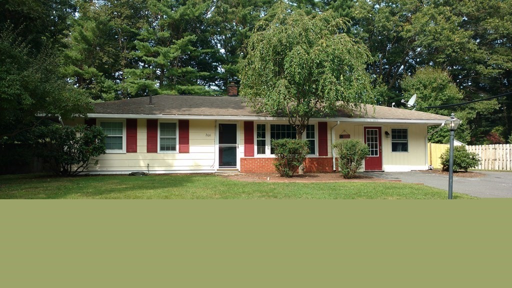 206 Nicholas Road Raynham, MA 02767 - Photo 2 of 18 Gallery Image 2