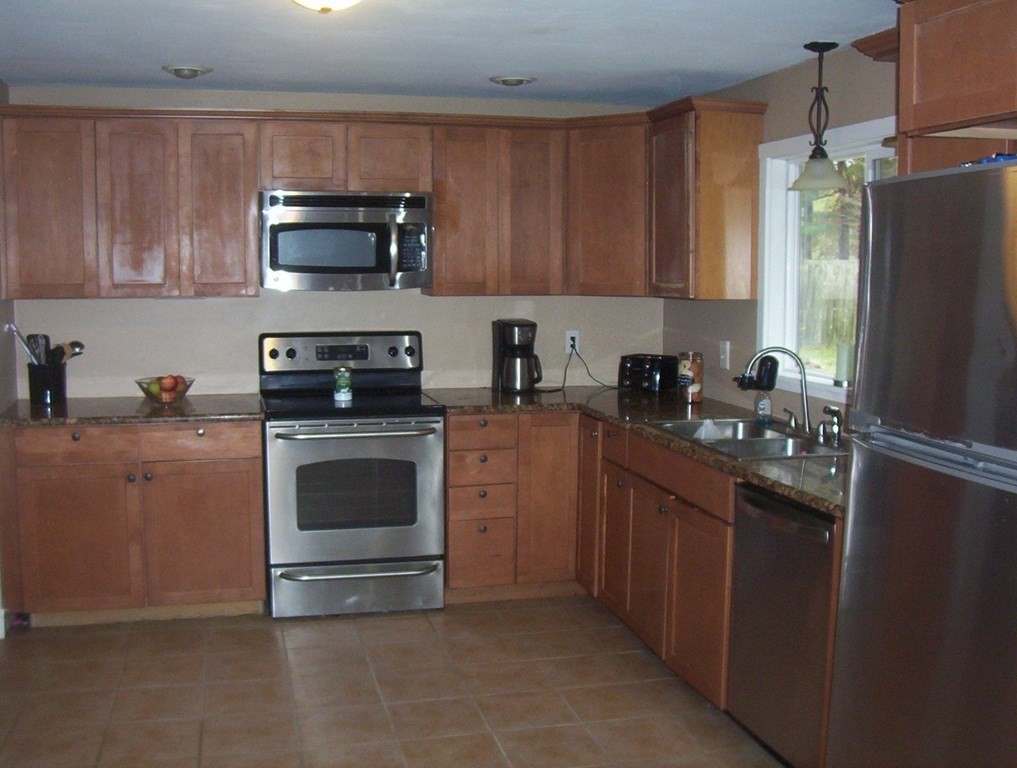206 Nicholas Road Raynham, MA 02767 - Photo 5 of 18 Gallery Image 5