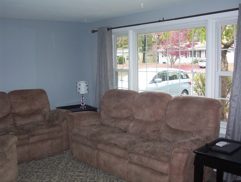 206 Nicholas Road Raynham, MA 02767 - Photo 9 of 18 Gallery Image 9