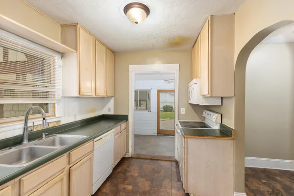 $225,000 | 629 South Jefferson Street, Hastings, MI 49058