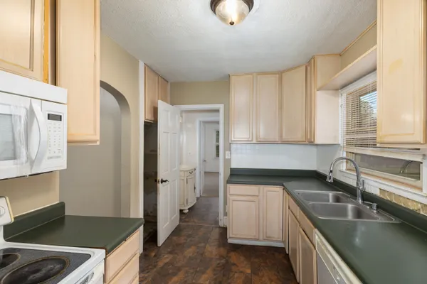 $225,000 | 629 South Jefferson Street, Hastings, MI 49058