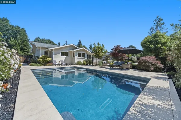 $1,895,000 | 1219 Elmwood Drive, Walnut Creek, CA 94597