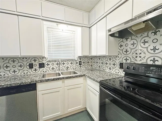 $259,000 | 3404 Elgenwood Trail, Arlington, TX 76015