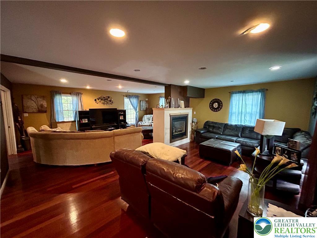 6233 Hunsicker Road New Tripoli, PA 18066 - Photo 12 of 22