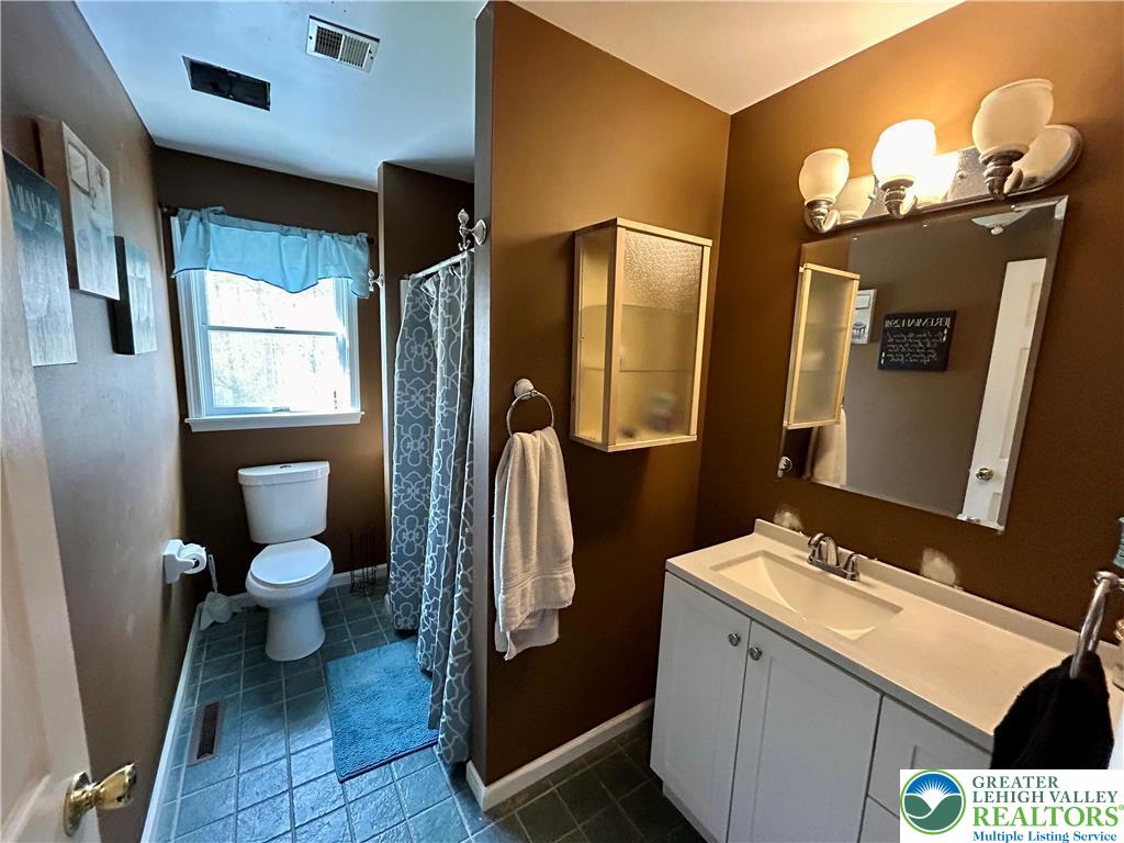 6233 Hunsicker Road New Tripoli, PA 18066 - Photo 16 of 22