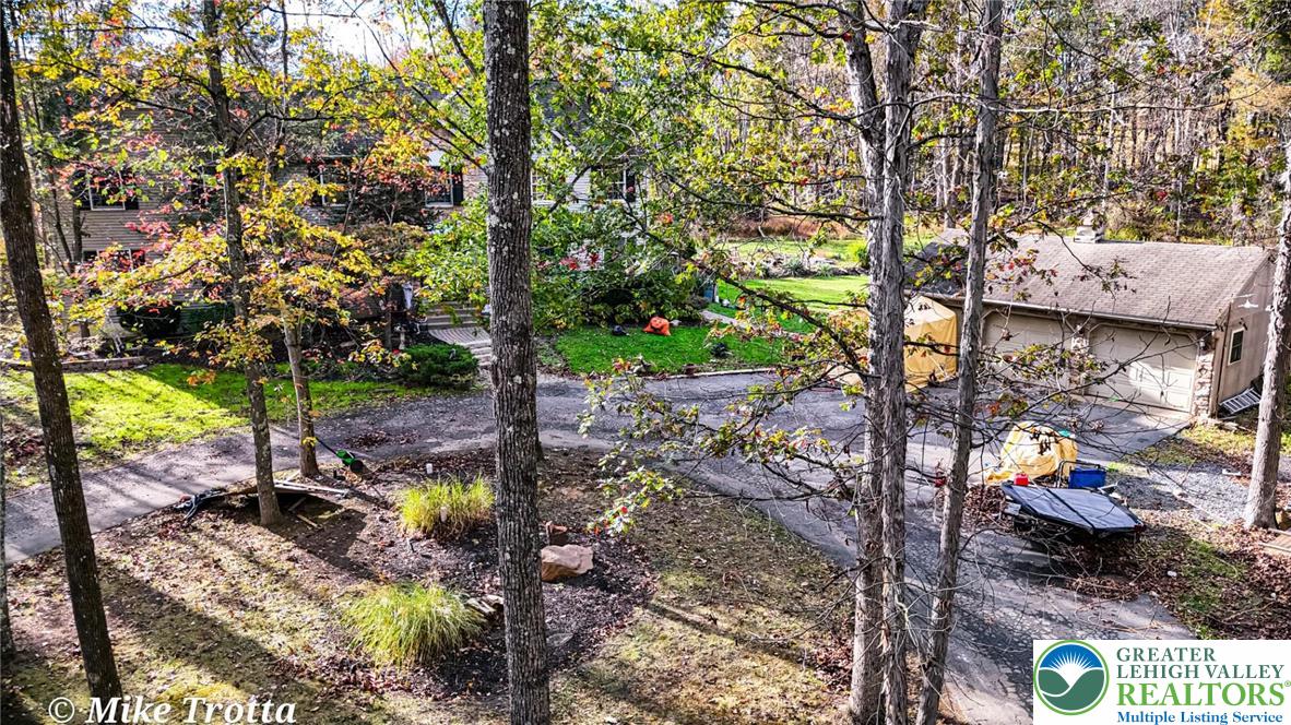 6233 Hunsicker Road New Tripoli, PA 18066 - Photo 4 of 22