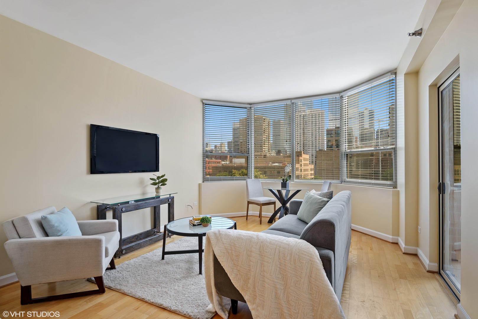 720 West Randolph Street, Unit 505 Chicago, IL 60661 - Photo 2 of 21