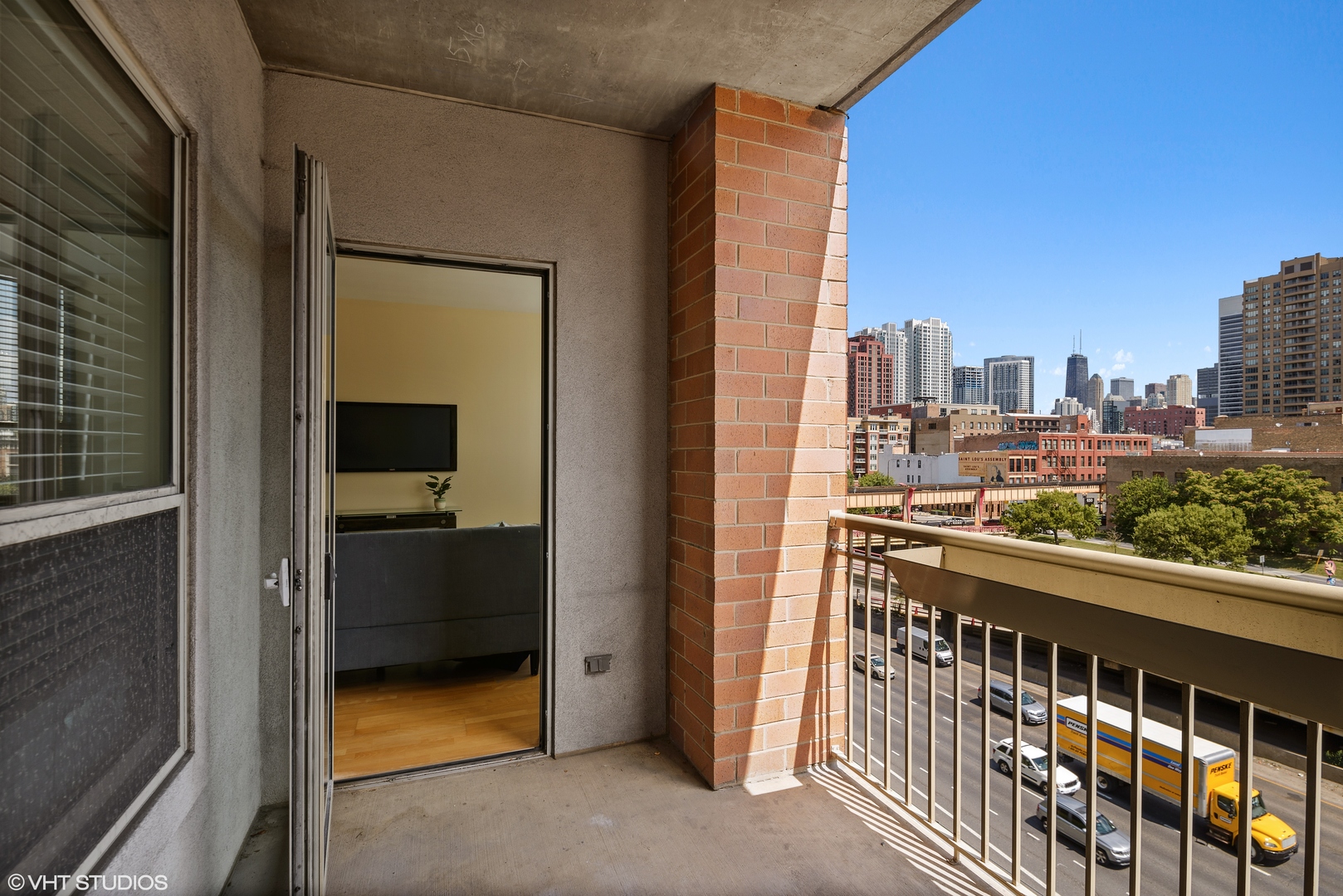 720 West Randolph Street, Unit 505 Chicago, IL 60661 - Photo 14 of 21