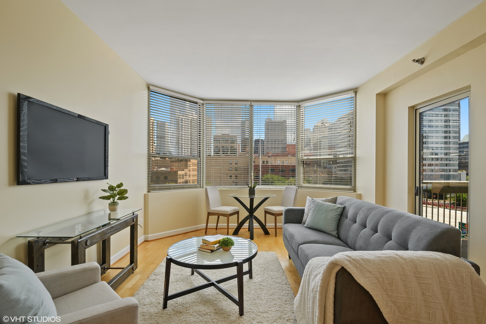720 West Randolph Street, Unit 505 Chicago, IL 60661 - Photo 3 of 21