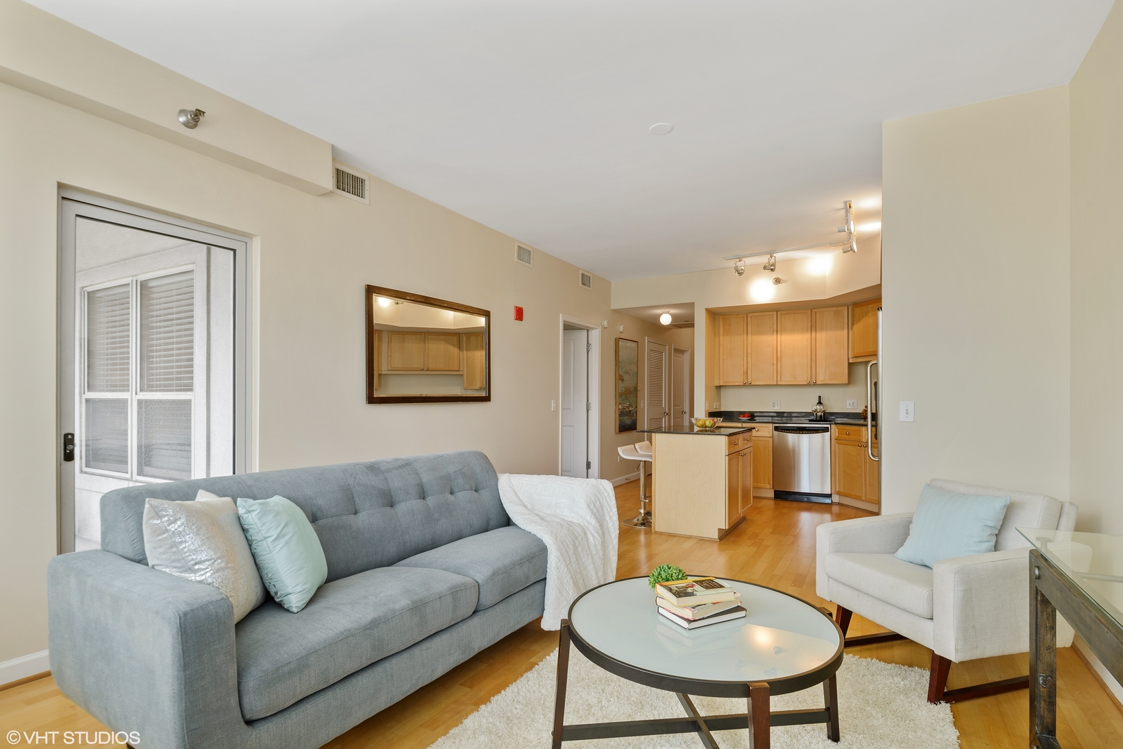 720 West Randolph Street, Unit 505 Chicago, IL 60661 - Photo 6 of 21