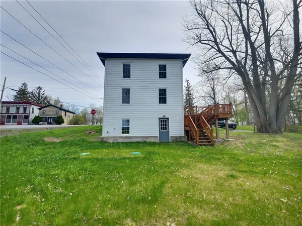 $325,000 | 2951 State Route, Aurora, NY 13026