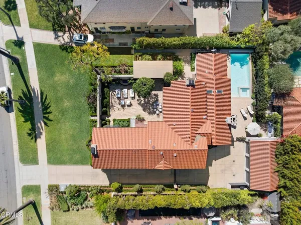 an aerial view of multiple house