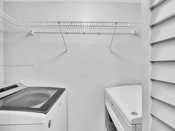 $1,735 | 9777 Westview Drive, Unit 1114, Coral Springs, FL 33076