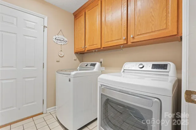 $1,200,000 | 241 Taylor Circle, Granite Falls, NC 28630