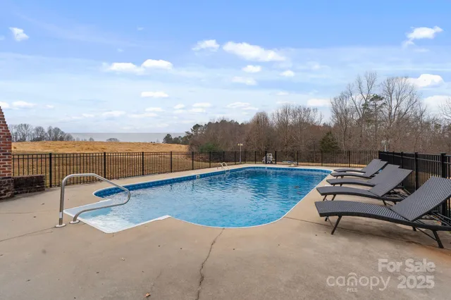 $1,200,000 | 241 Taylor Circle, Granite Falls, NC 28630