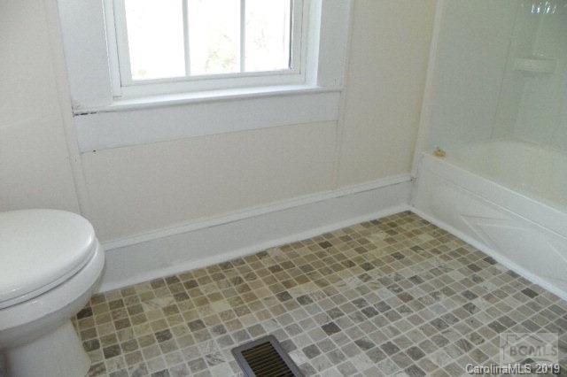 2380 Enon Road Morganton, NC 28655 - Photo 11 of 17 Gallery Image 11