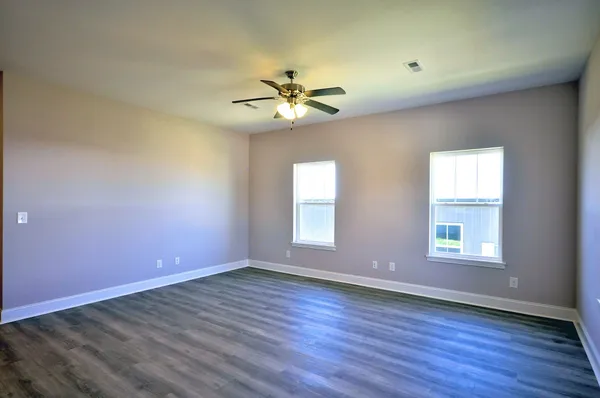 $1,595 | 181 Bainbridge Drive, Unit A, Clarksville, TN 37043