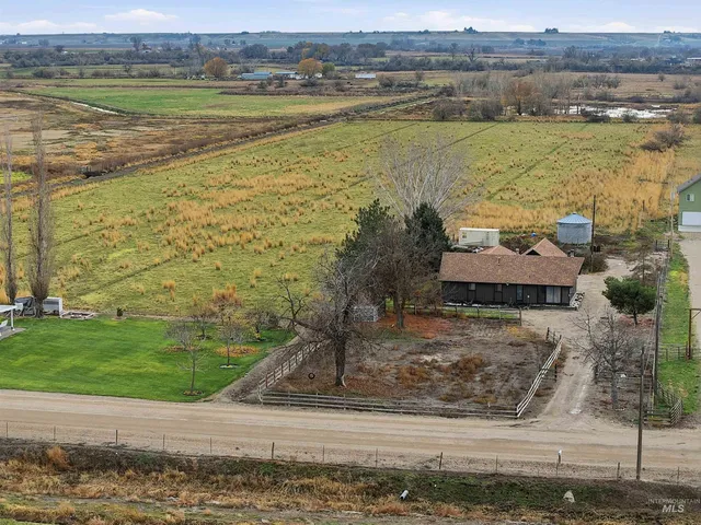 $420,000 | 30327 Hexon Road, Parma, ID 83660