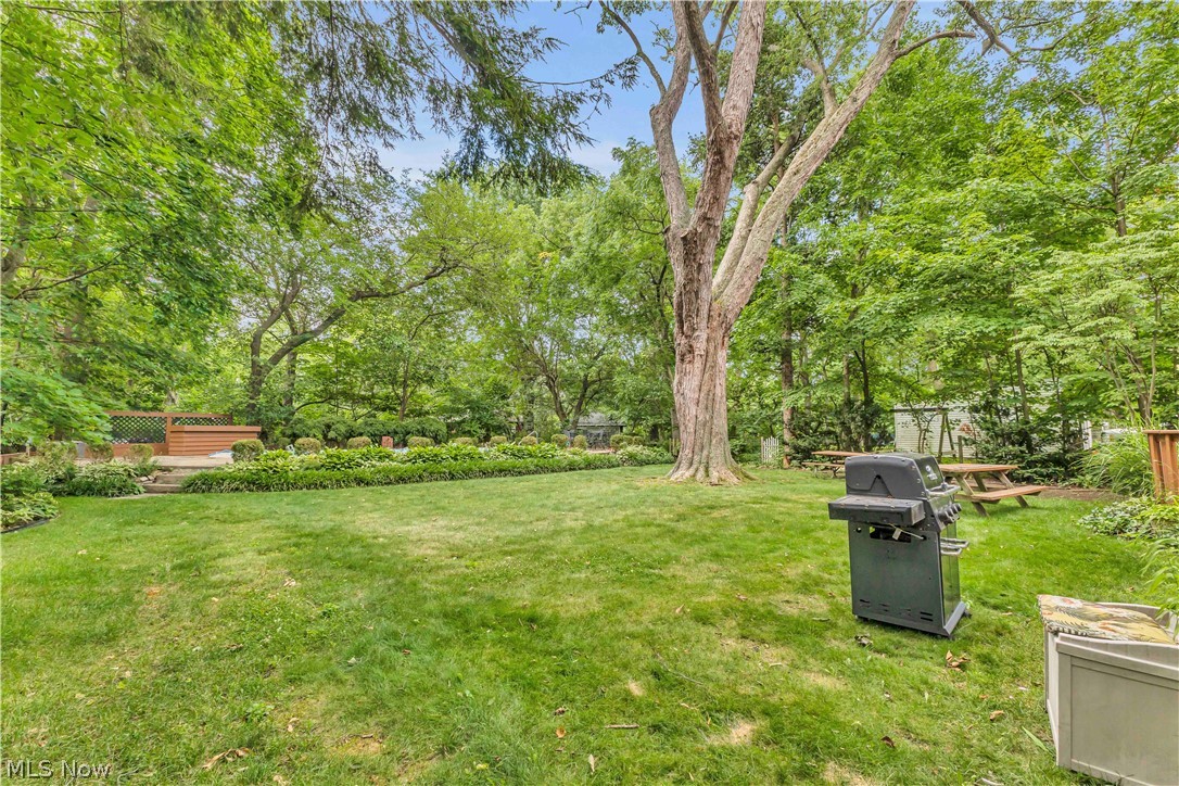 21757 Mastick Road Fairview Park, OH 44126 - Photo 35 of 37
