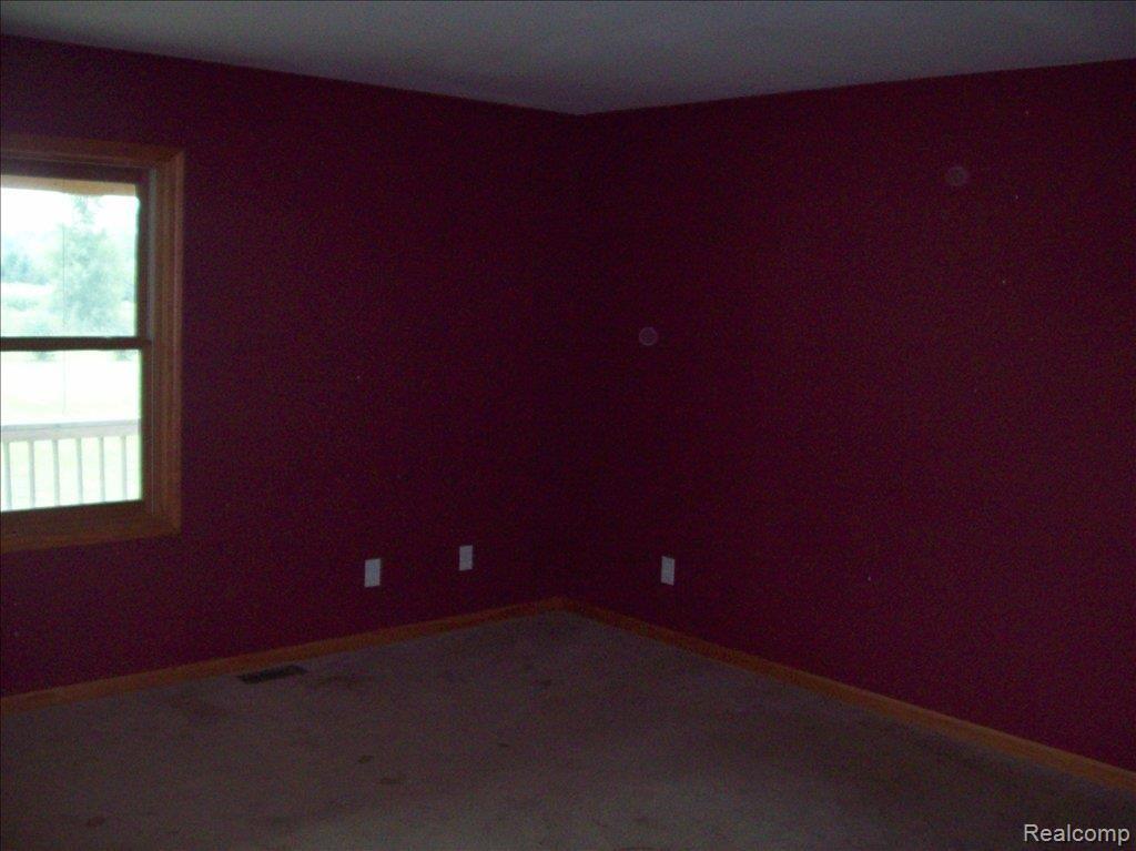 10485 Cole Road Durand, MI 48429 - Photo 9 of 9 102_4909