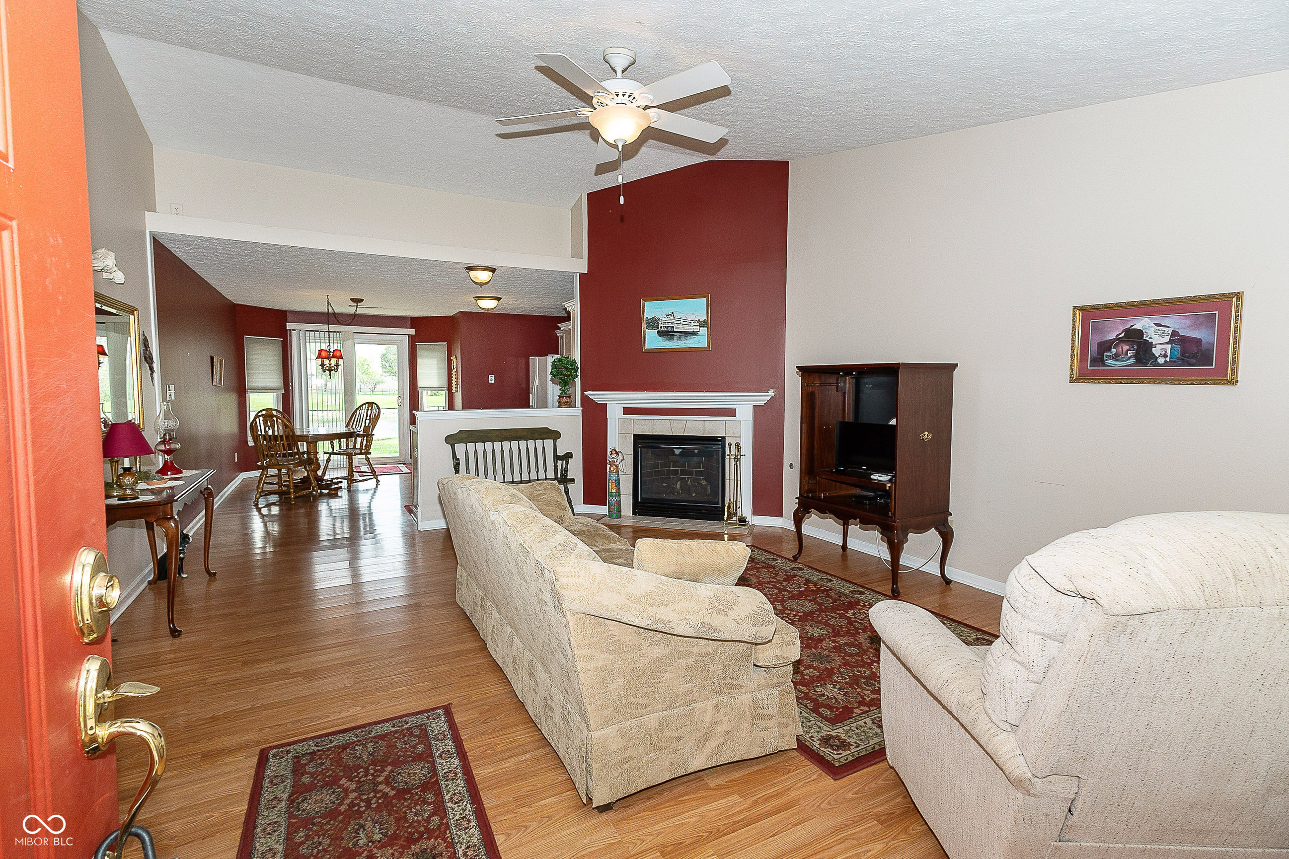 1275 Oak Ridge Court Brownsburg, IN 46112 - Photo 5 of 40