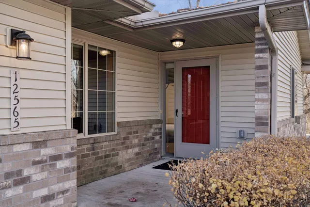 $319,900 | 12565 Marion Court, Rogers, MN 55374