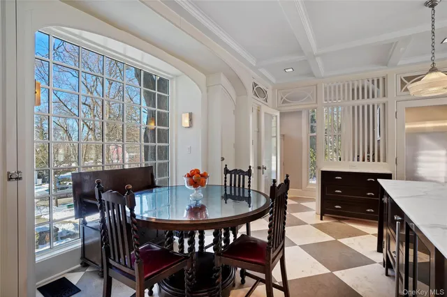 $2,995,000 | 534 Pelham Manor Road, Pelham, NY 10803