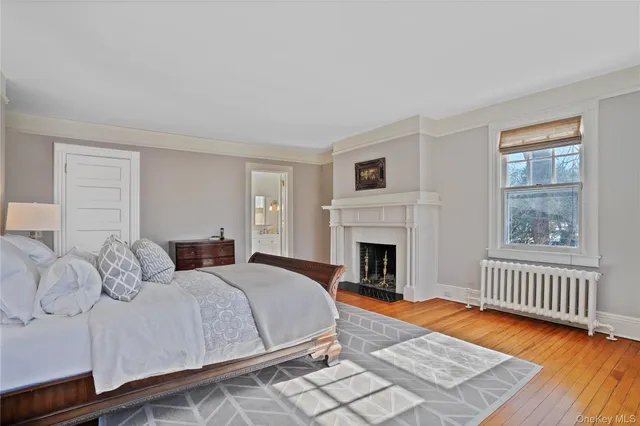 $2,995,000 | 534 Pelham Manor Road, Pelham, NY 10803