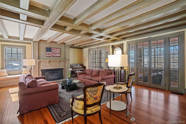 $2,995,000 | 534 Pelham Manor Road, Pelham, NY 10803